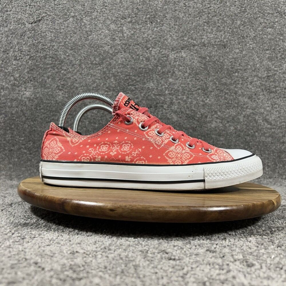Converse Chuck Taylor All Star 547325F Women’s Size 9 Bandana Coral Red Shoes